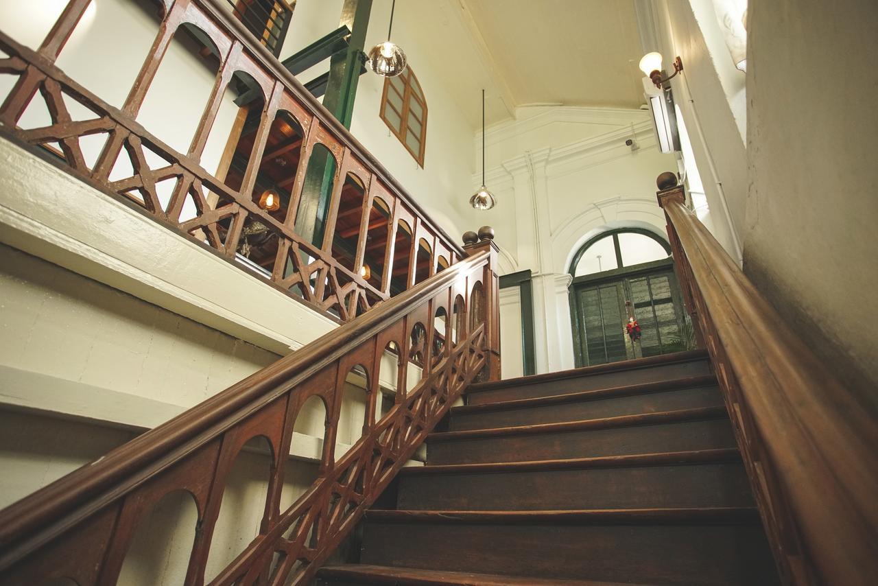 501 Merchant Bed & Breakfast Янгон Екстер'єр фото